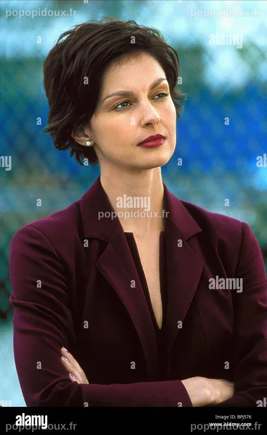 Ashley Judd High Crimes 2002 High Resolution Stock Photography and ...