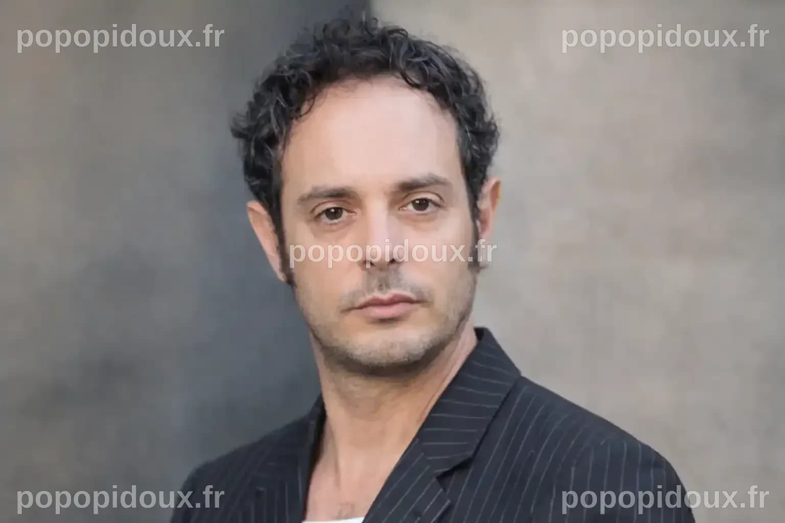 La Vie Et La Carrière D'Aurélien Cheval : Un Talent Discret Dans Les ...