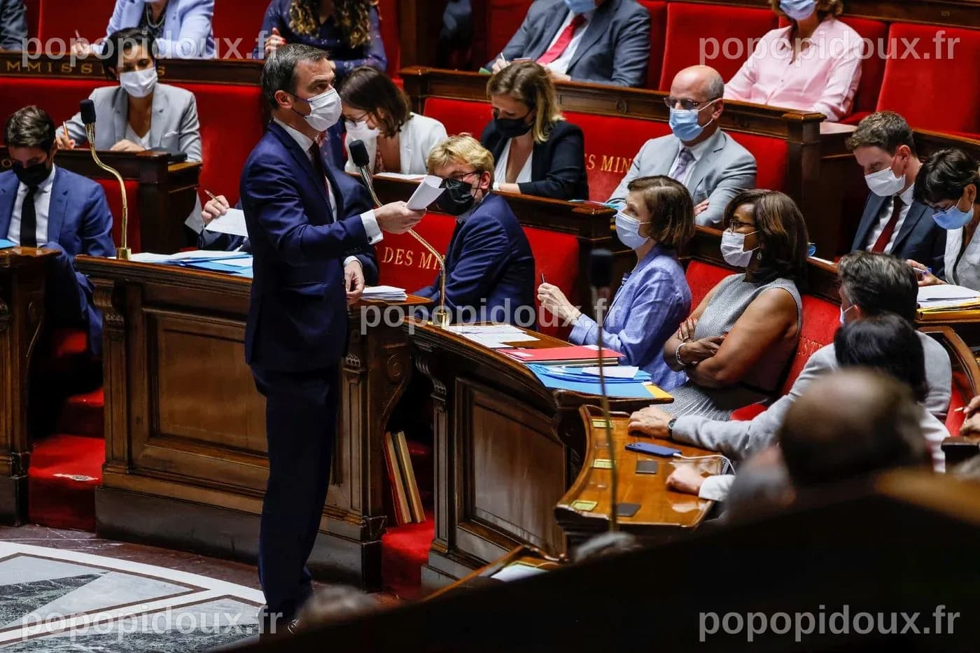 Passe sanitaire et vaccination : des débats électriques à l’Assemblée ...