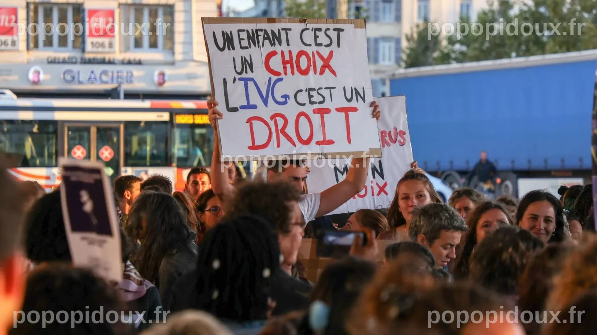 Révision de la Constitution : l’article 195, au cœur des débats, c’est ...