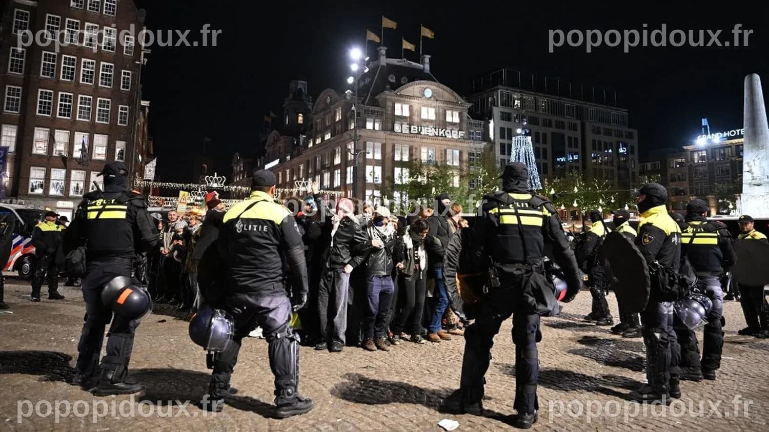 Après les violences en marge du match du Maccabi Tel-Aviv à Amsterdam ...
