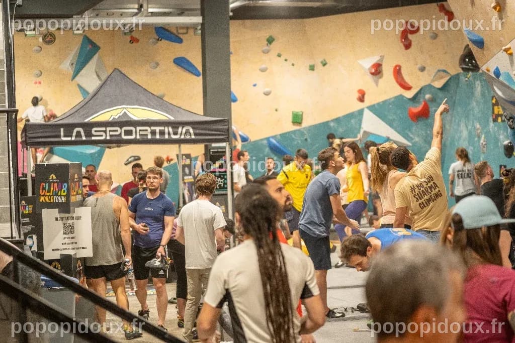 Lleno absoluto en la parada del La Sportiva Climb World Tour en Bloc ...