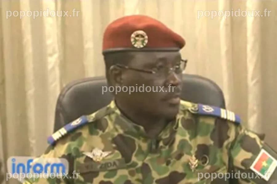 Le Burkina Faso doit 'oublier' la démocratie, déclare le leader militaire