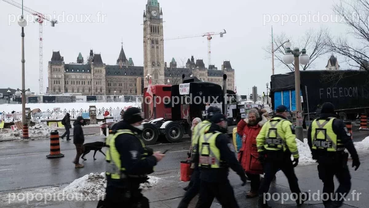 Convoi de la liberté 2.0 : la police d’Ottawa affirme avoir appris de ...