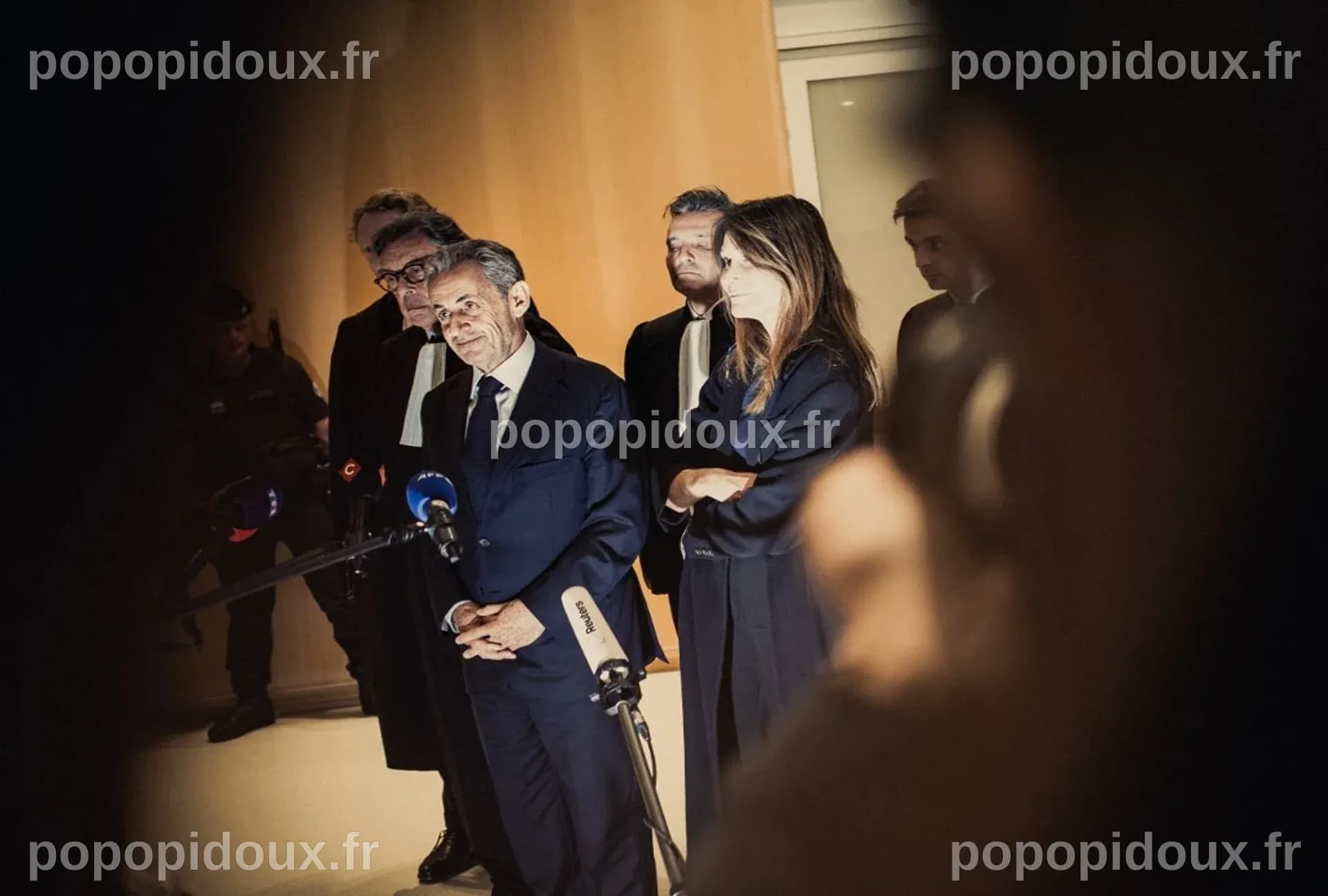 Procès Sarkozy : le groupe des familles des victimes de l’attentat du ...