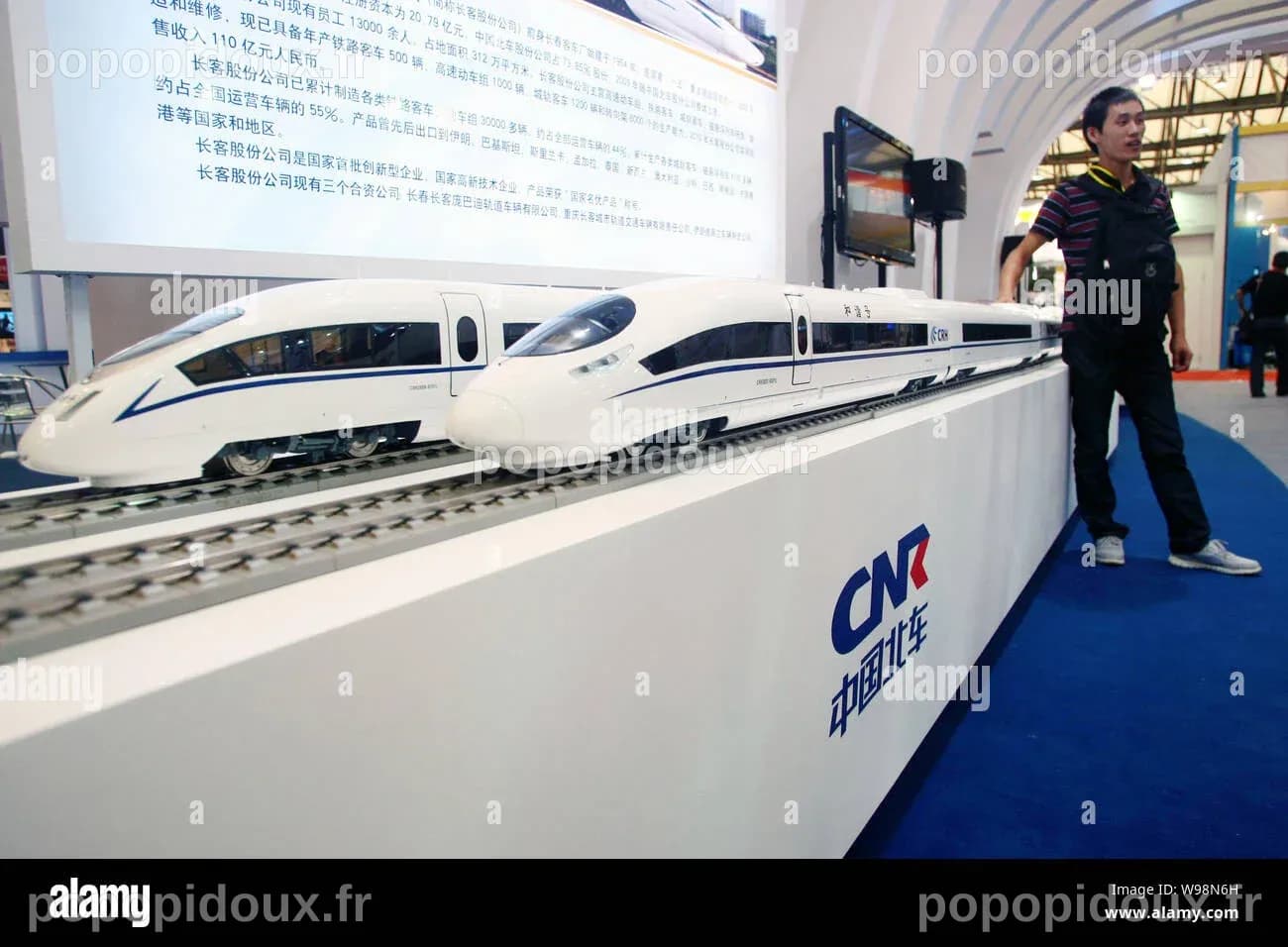 Comparaison de la Performance Boursière de CRH plc avec d'Autres Actions du Secteur de la Construction