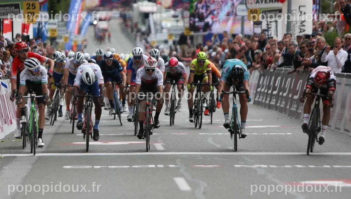 Cyclisme : pour la 50e édition, les Boucles de la Mayenne pimentent le ...