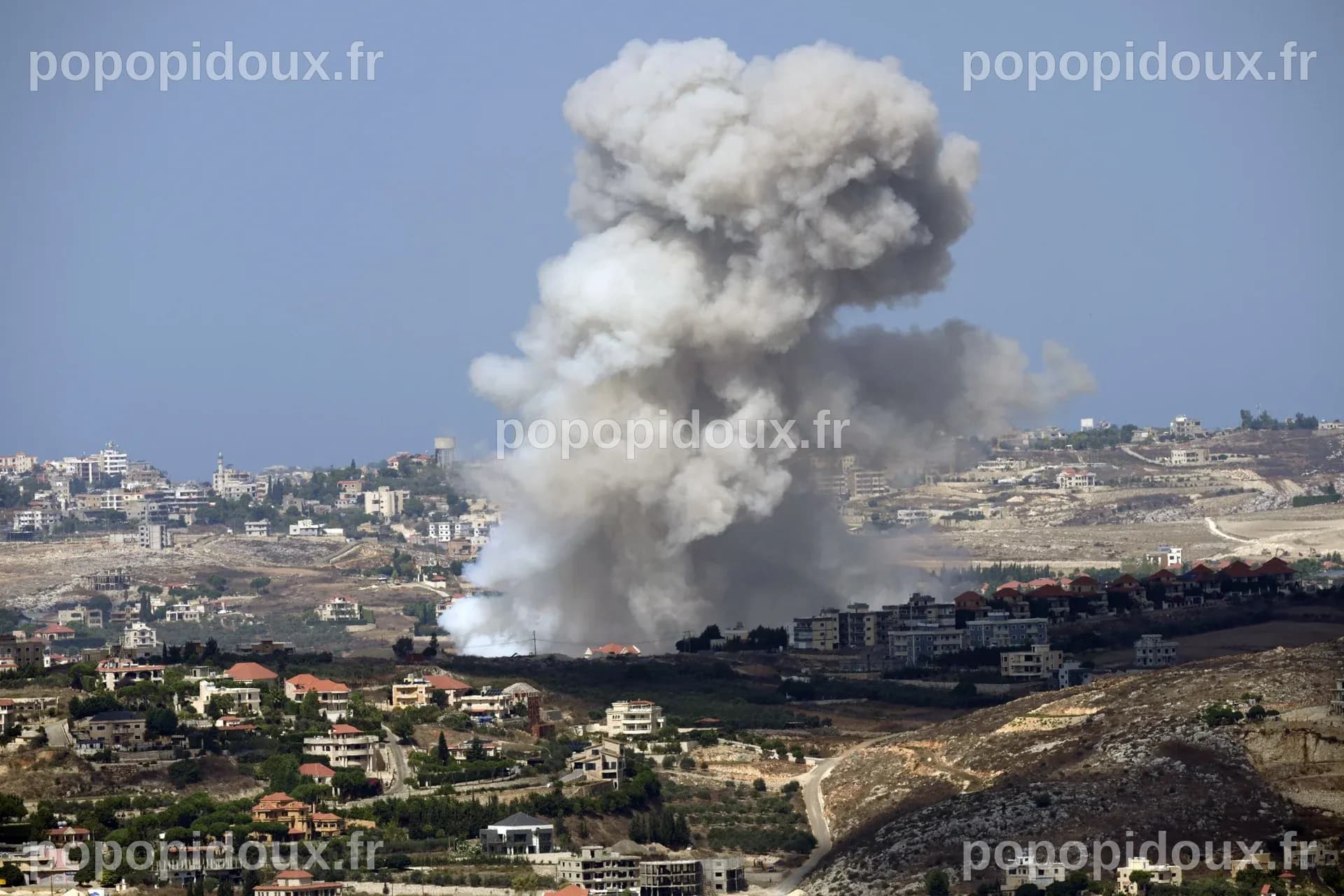 Israël intensifie ses attaques terrestres et aériennes contre le Hezbollah au Liban