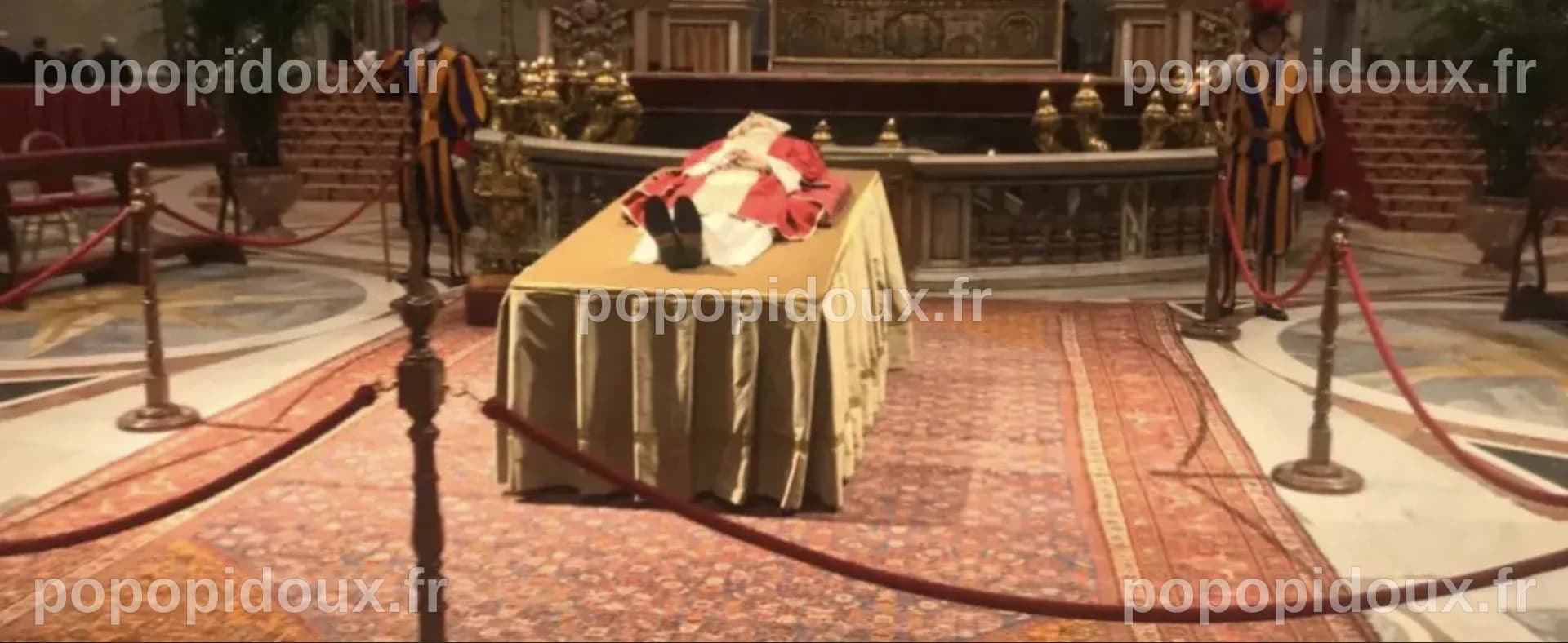 Benoît XVI enterré sur le lieu de l’ancienne tombe de Jean Paul II ...