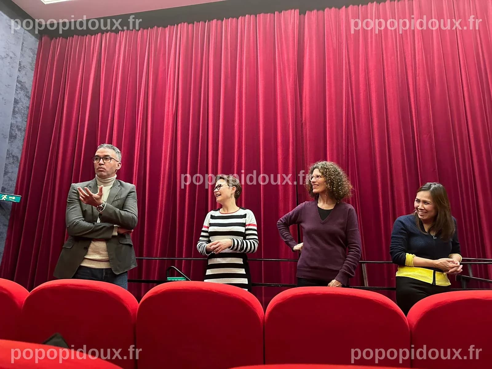 Février 2024 – “CHIENNE DE ROUGE” : Une exploration profonde du monde ...