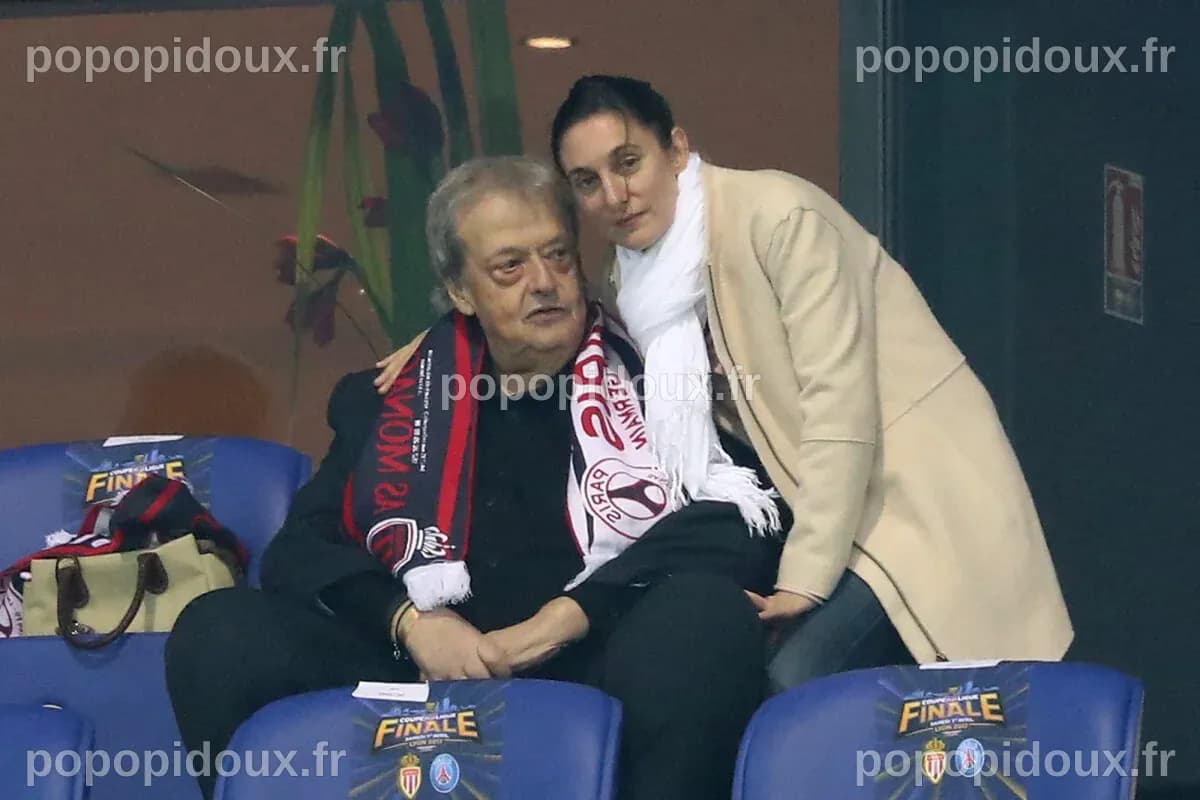 Photo : Guy Carlier et sa compagne lors de la finale de la Coupe de la ...
