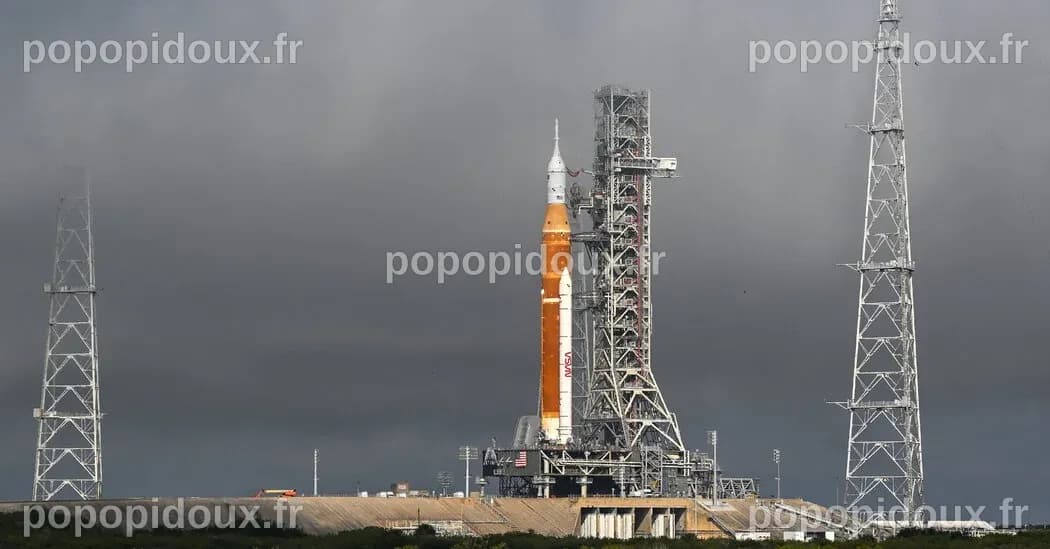 La NASA déplacera sa fusée lunaire hors de la rampe de lancement pour ...