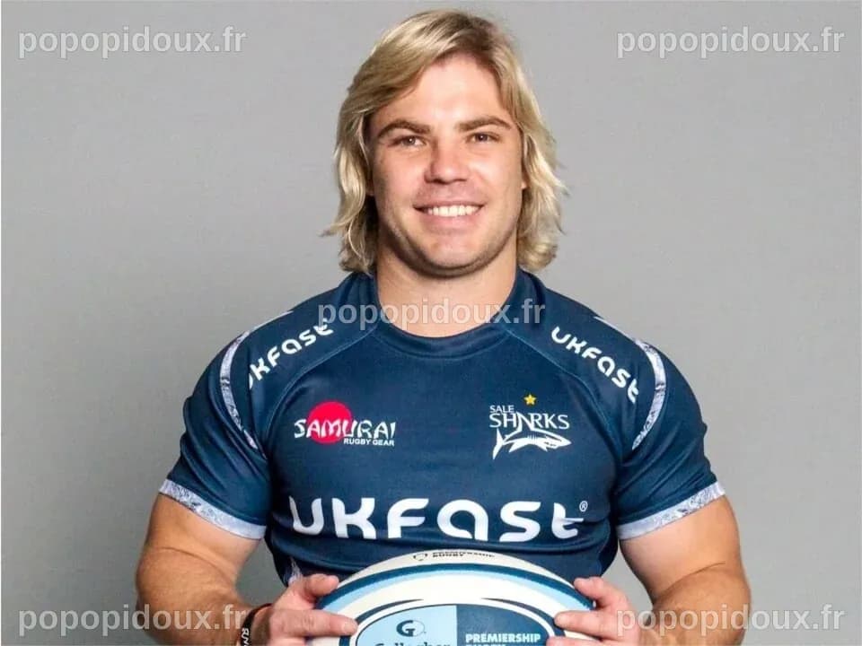 Faf de Klerk Bio, Age, Height, Girlfriend, Net Worth