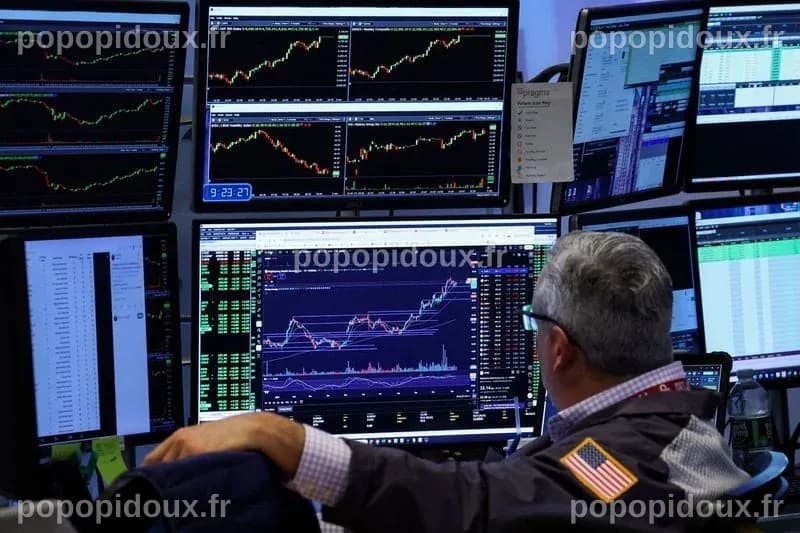 Wall Street ouvre en baisse alors que les marchés attendent des données ...