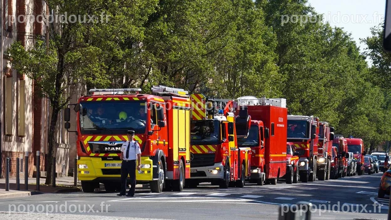 Gérald Darmanin annonce des moyens pour la lutte contre les feux de ...