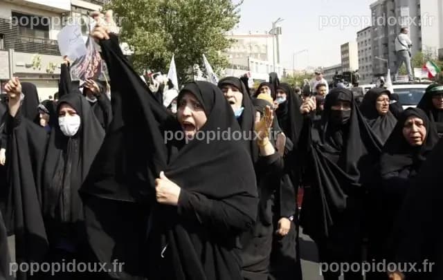 Liberté d'expression en Iran : À quoi ressemblait la vie des femmes ...