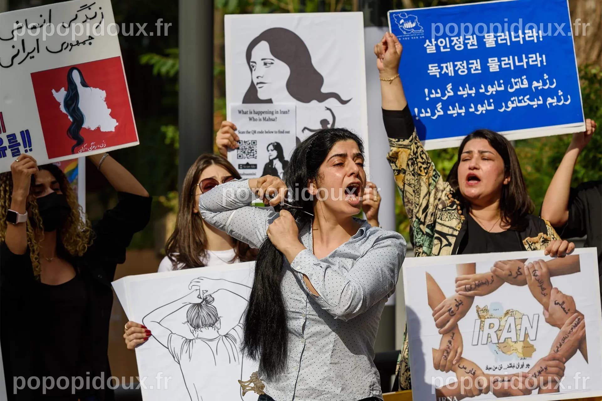 Les joueuses iraniennes désignées comme « traîtres » pour avoir refusé de chanter l'hymne national