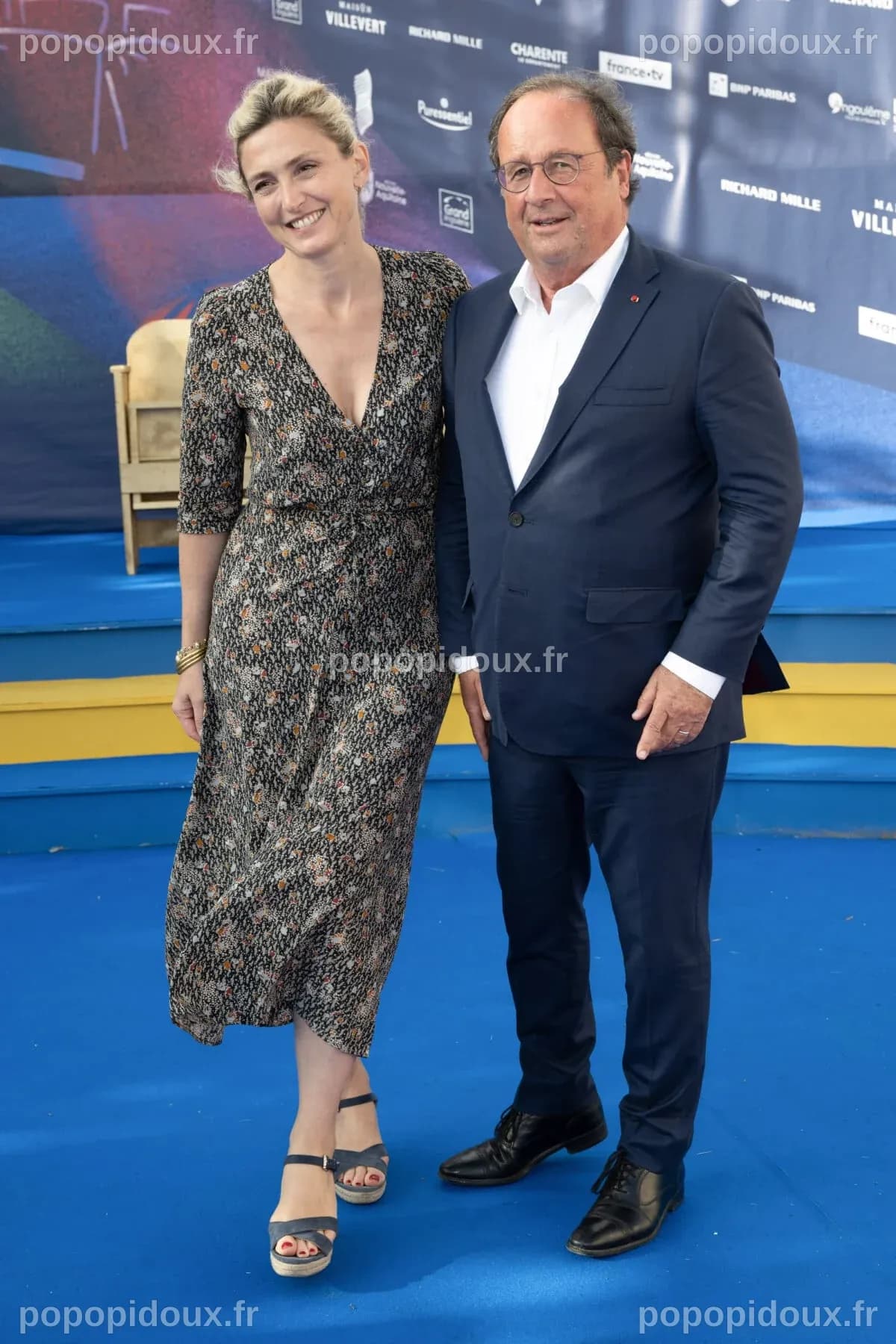 Photo : Une belle histoire ! Julie Gayet et son mari François Hollande ...