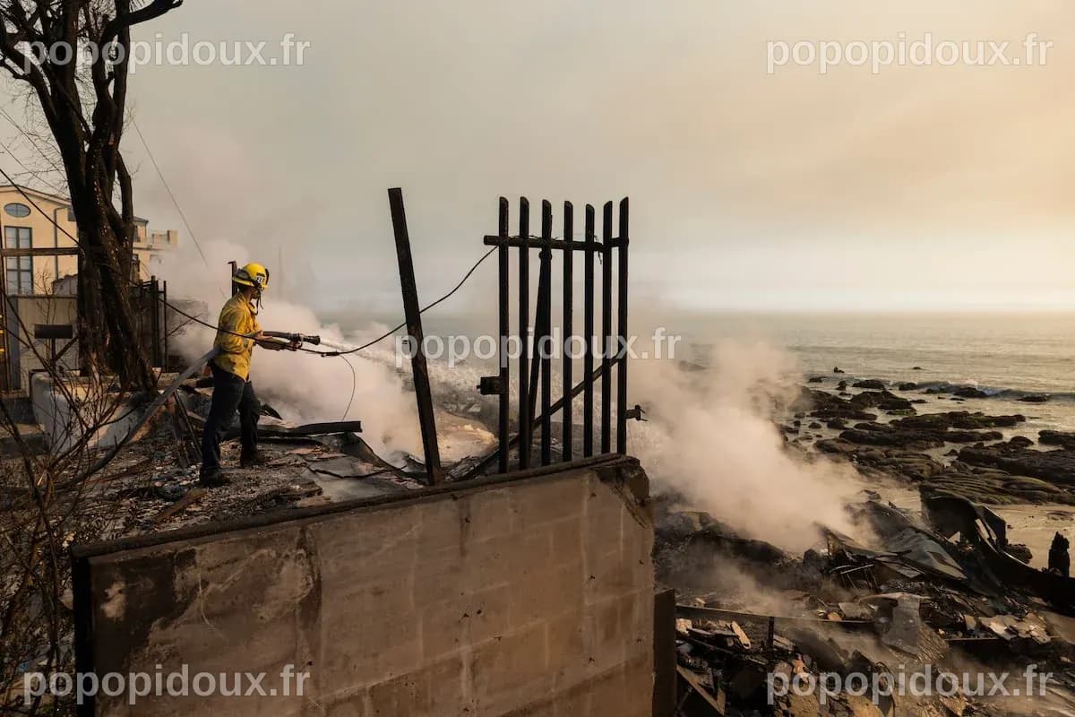 Mise à jour en direct : Tempête hivernale, incendies dans les plaines, vague de chaleur désertique et intempéries aux États-Unis