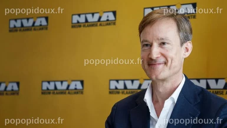 Nouveau slogan de campagne pour le Vlaams Belang, en tête d’un récent ...