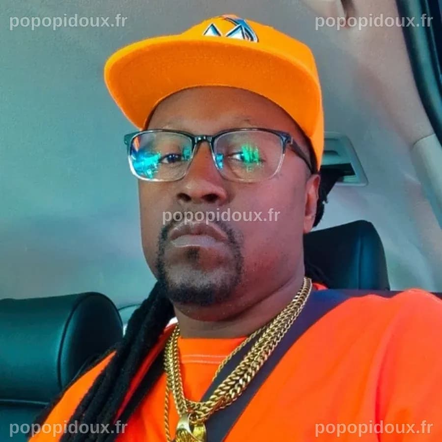 Fafady prépare son grand retour sur scène, aux côtés de Tiken Jah ...