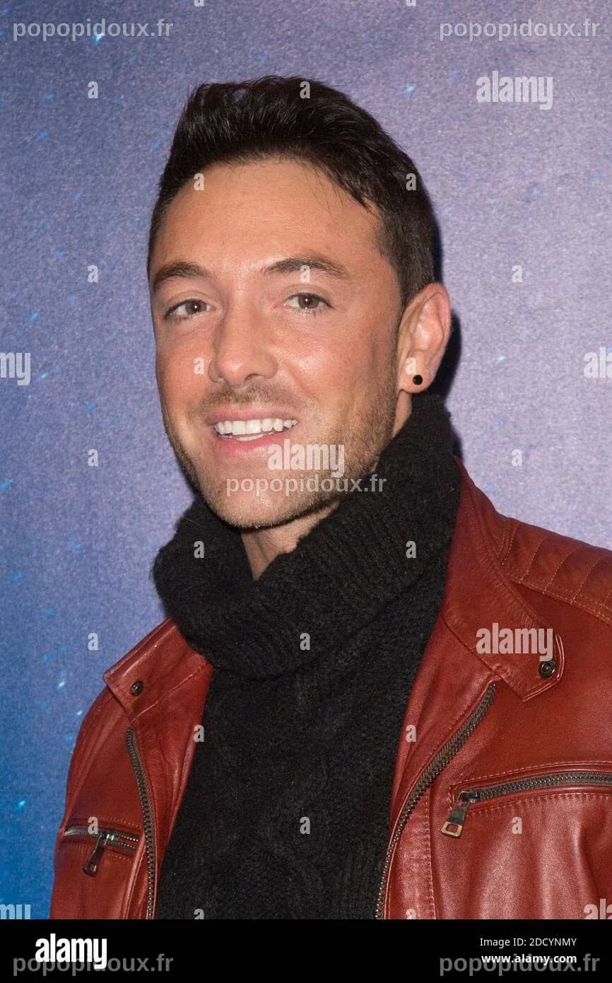 Maxime Dereymez lors du photocall du spectacle 'BO le voyage musical ...