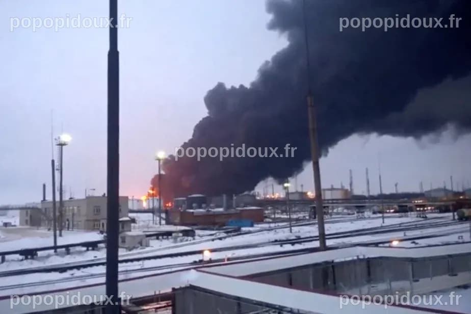 Guerre en Ukraine, jour 749 | Une raffinerie de pétrole attaquée par un ...