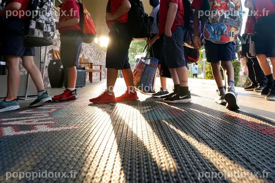 Un juge annule la loi de l'Arkansas imposant l'affichage des Dix Commandements dans les écoles
