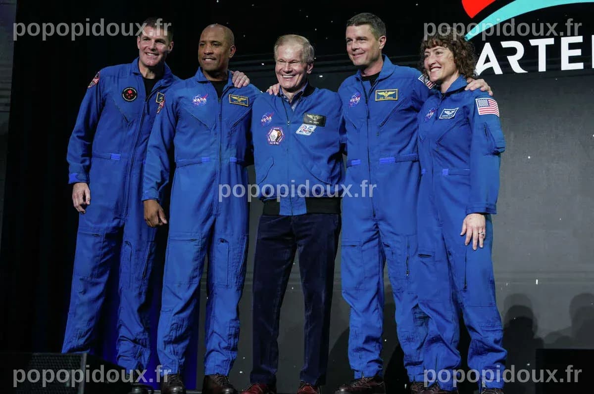 NASA names four astronauts who will circle the moon on Artemis II