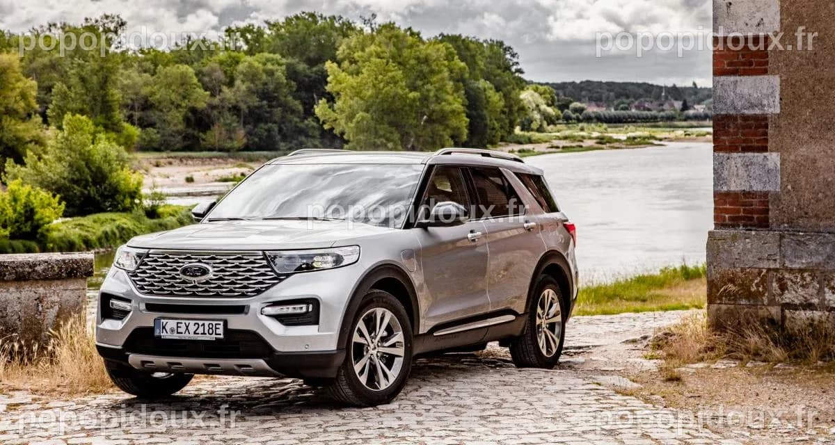 Ford Explorer Plug-In Hybrid : le mastodonte américain à l’assaut du ...