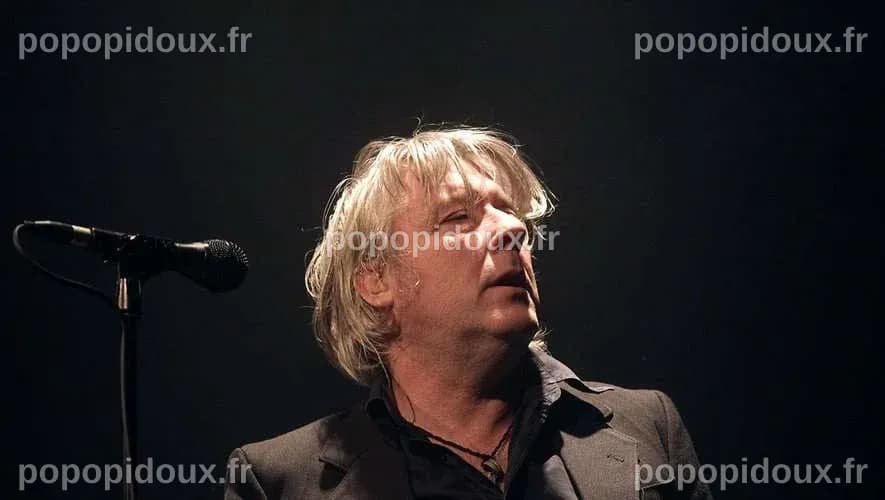 Chanteur Louise Attaque Cancer - SuperStars Blog