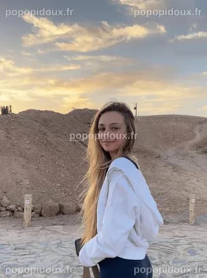 Emma Smet Enceinte : Tout Ce Que Vous Devez Savoir