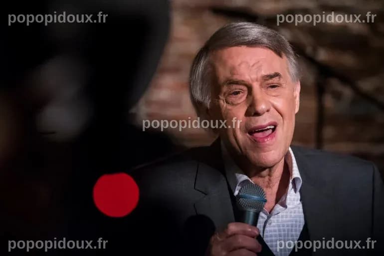 Salvatore Adamo reporte son concert au Grand Rex pour raisons de santé