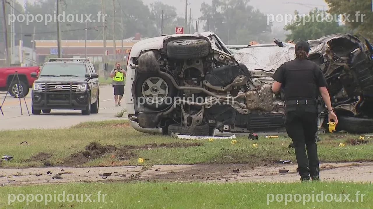 Attorney: Warren Police car was speeding, no lights or sirens on in ...