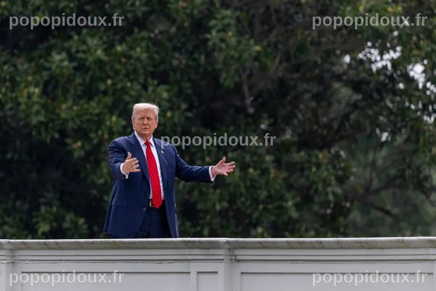 Le projet de salle de bal à la Maison Blanche de Trump peut se poursuivre pour l'instant, selon la cour d'appel américaine