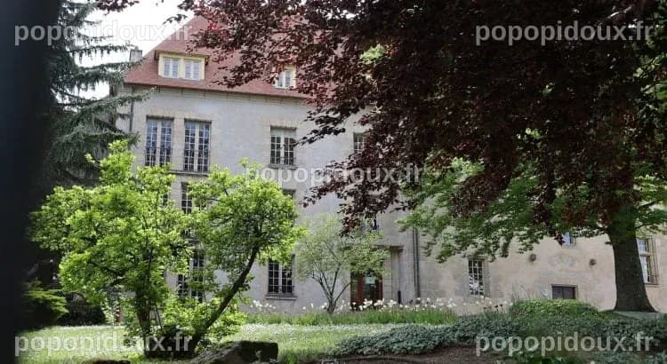 Nathalie Baye : sa maison où elle vivait avec Johnny Hallyday