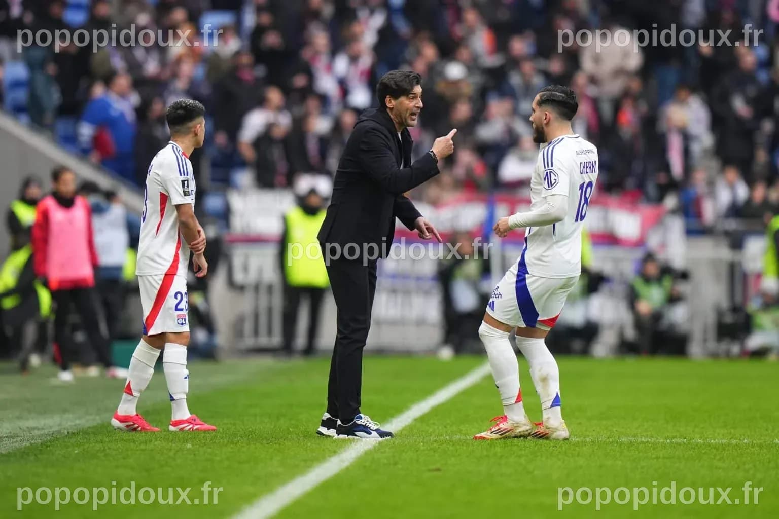 OL : ambitieux ou inconscient, Paulo Fonseca veut 5 joueurs offensifs ...