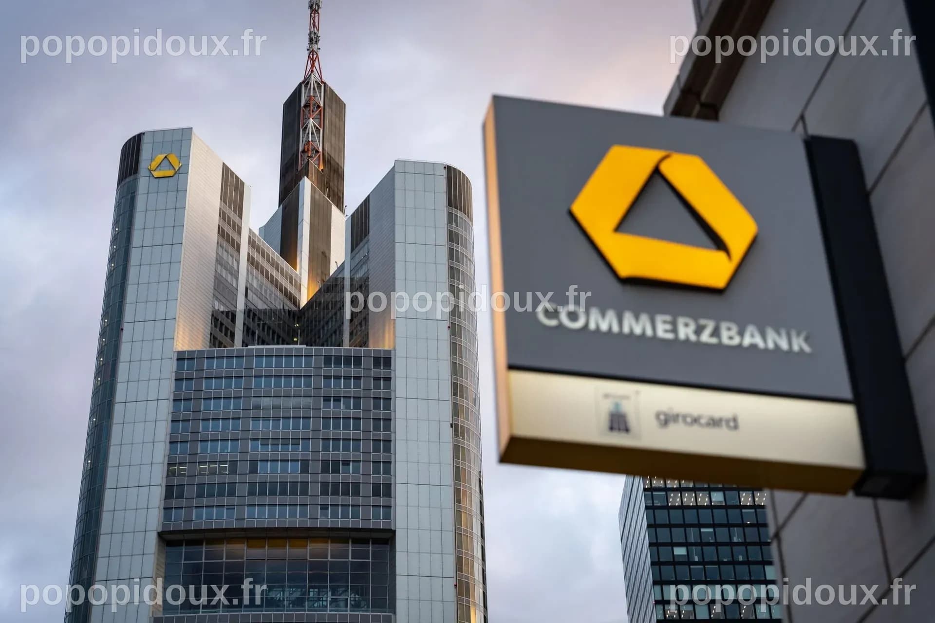 Le PDG de Commerzbank étonné par le « prix bas » de l'offre d'UniCredit