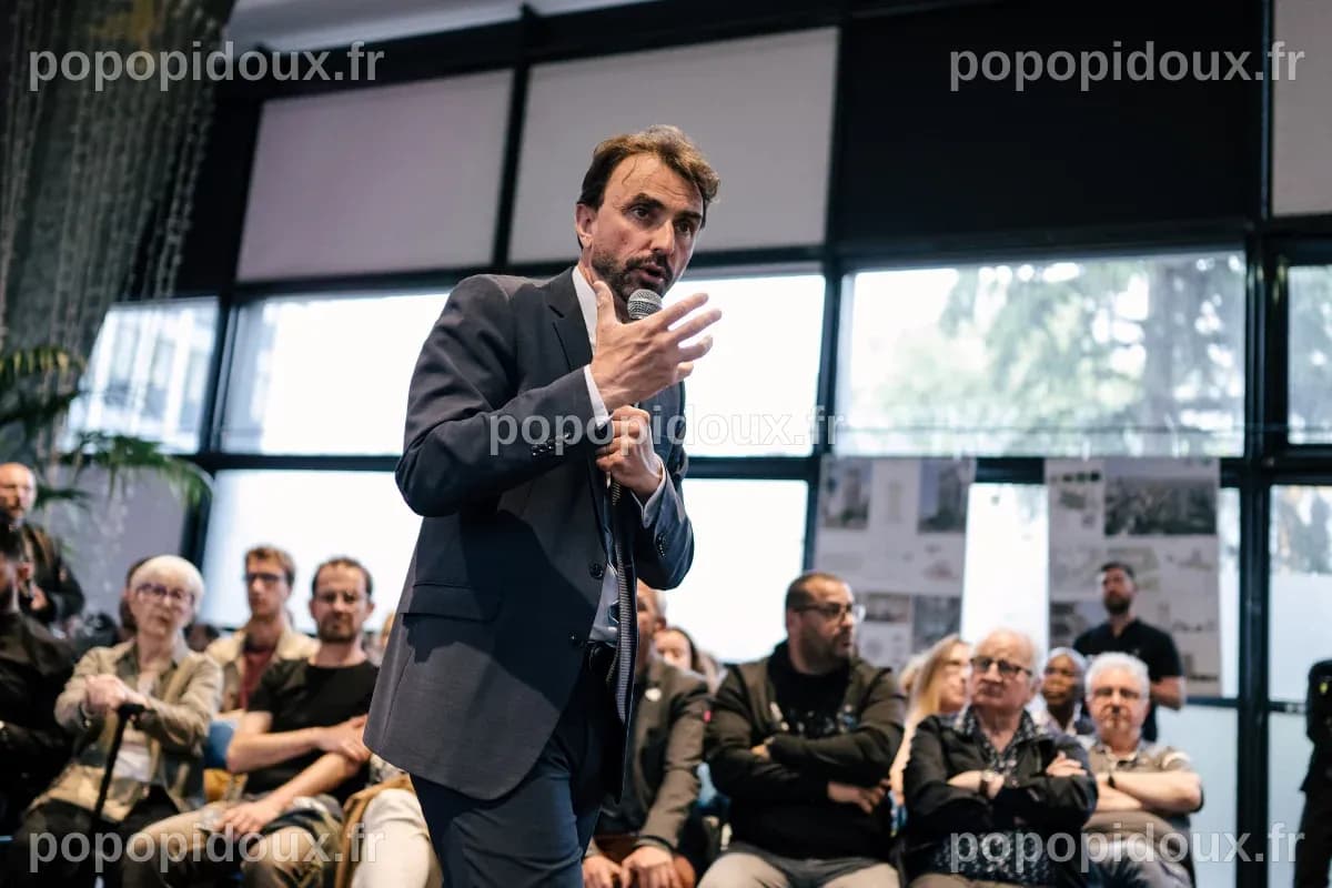 À Lyon, Grégory Doucet multiplie les marques de soutien à la Palestine