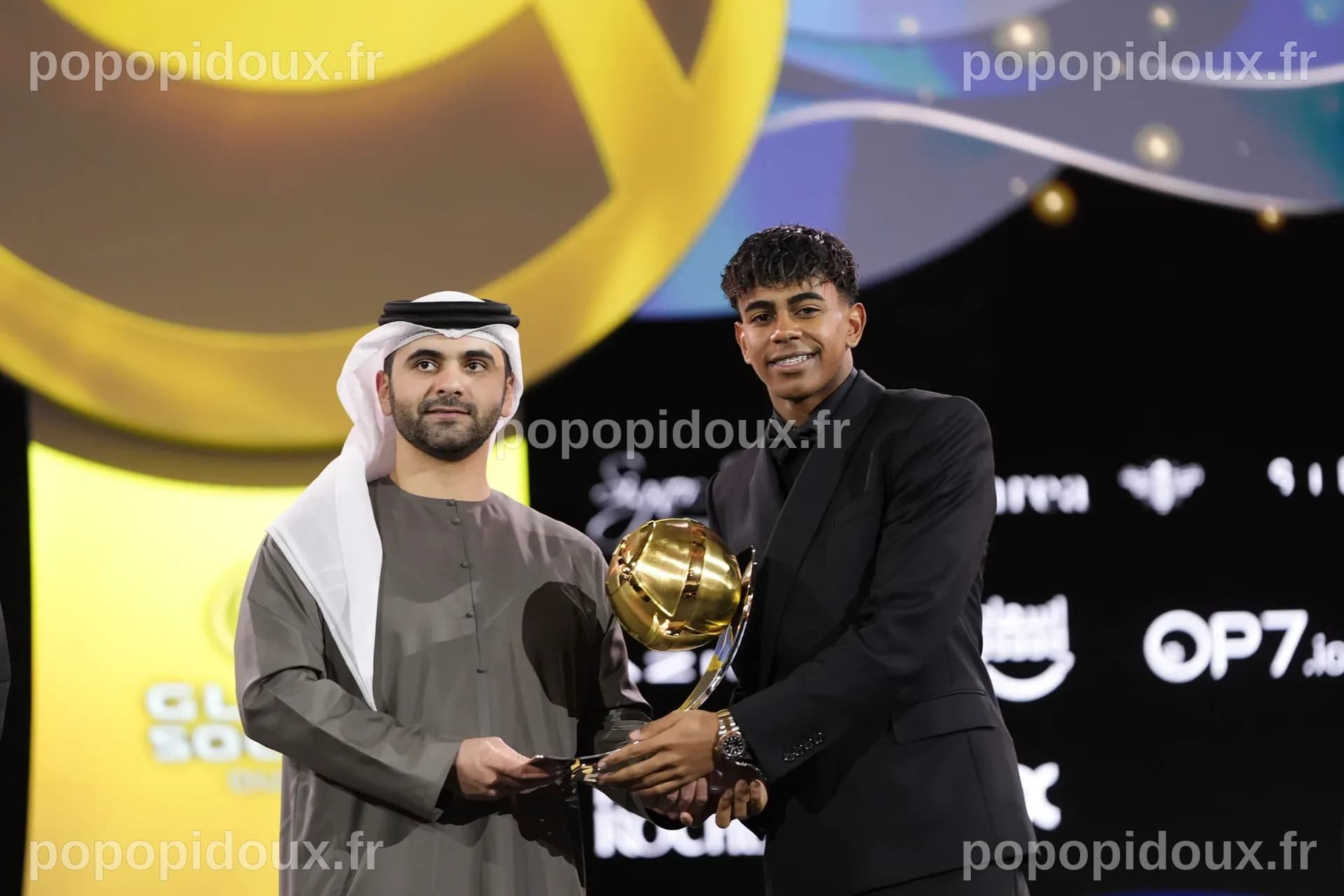 FC Barcelona and Real Madrid dominate the awards at the Globe Soccer Awards