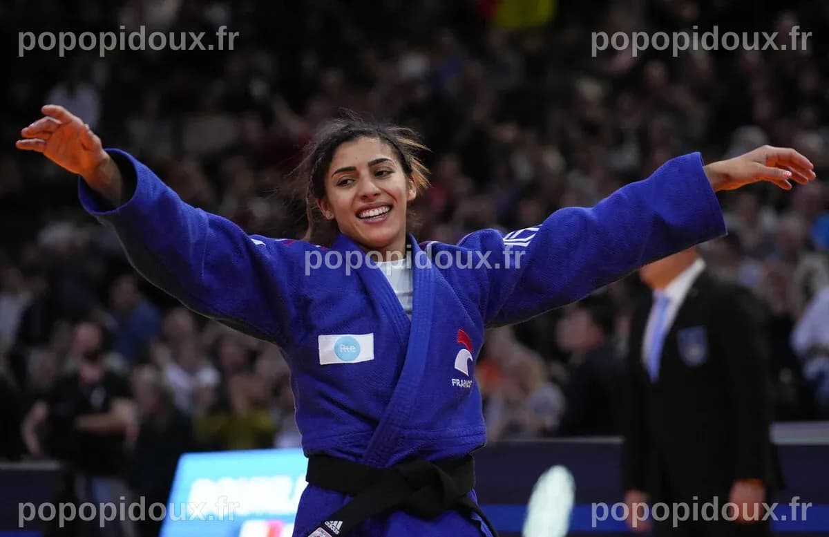 Shirine Boukli est-elle en couple ? - Closer