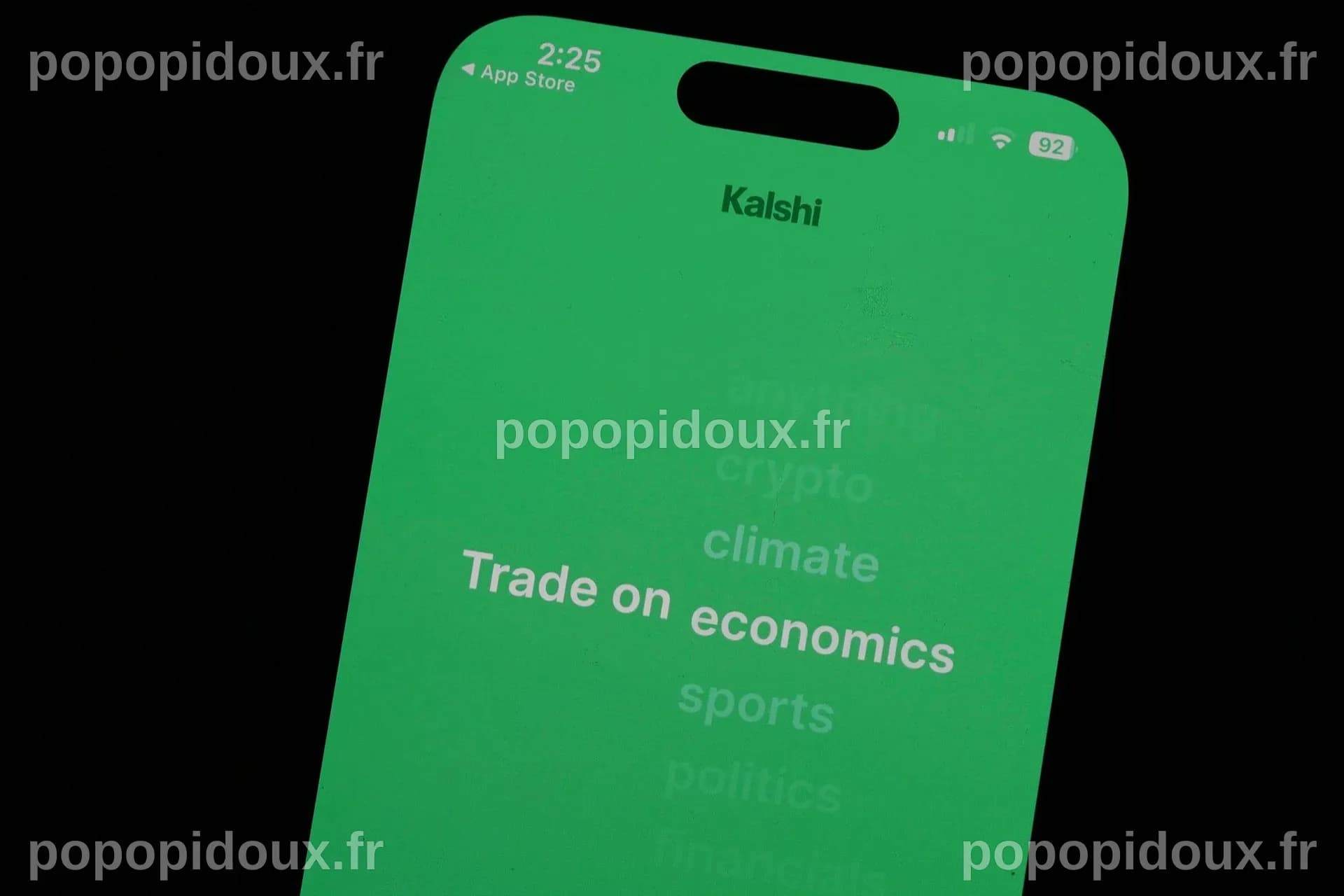 Kalshi inflige des amendes et suspend trois candidats au Congrès pour avoir parié sur leurs propres élections