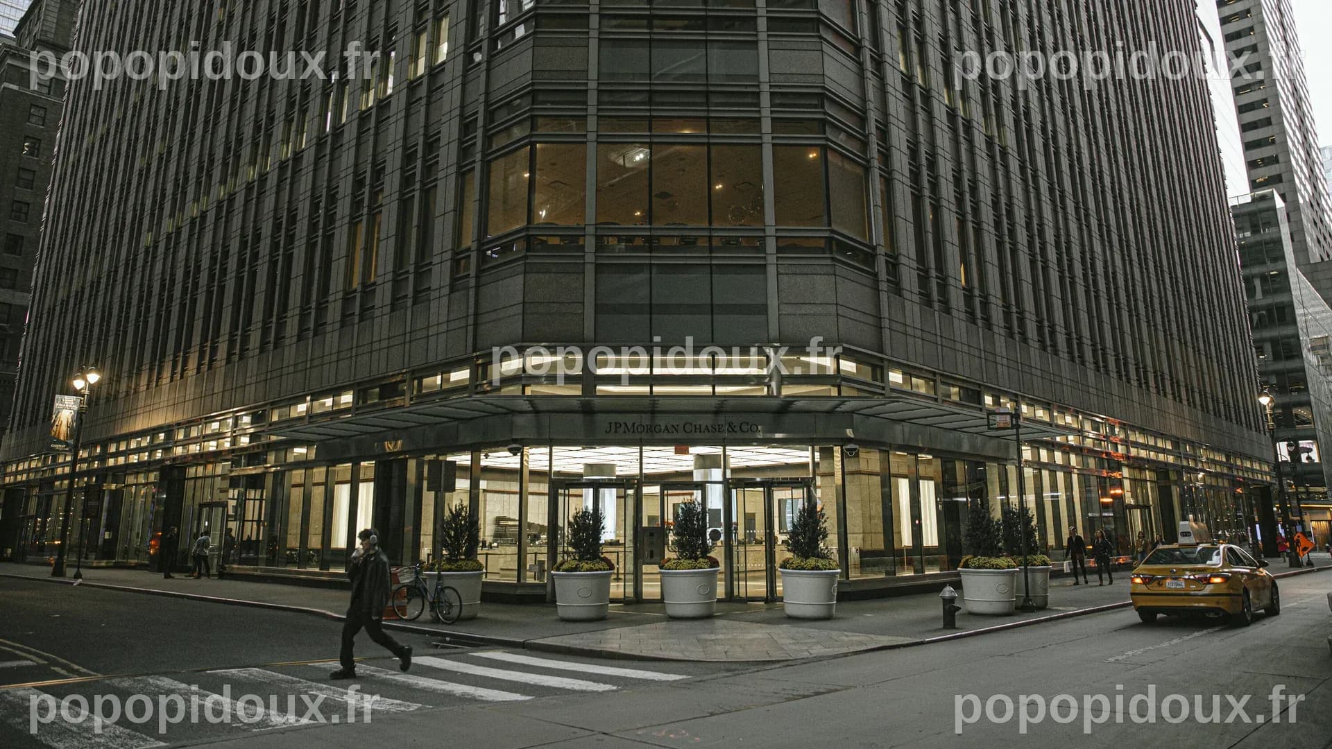 JPMorgan Fined $348 Million for Lapses in Trade Monitoring - The New ...