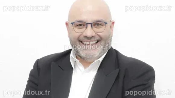 Yoann Riou Jeune : Parcours Inspirant d'un Journaliste Multifacette