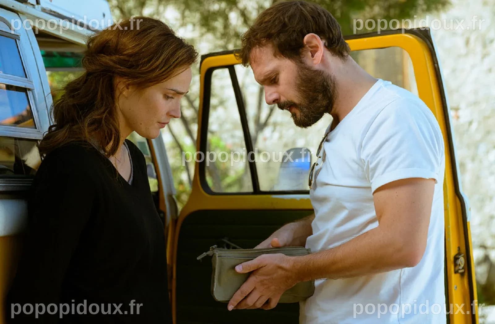 Camille Lou et Hugo Becker illuminent « Tout le bleu du ciel ...