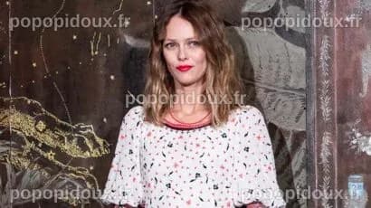 Vanessa Paradis envoûtante : taille de guêpe et charme fou en total ...