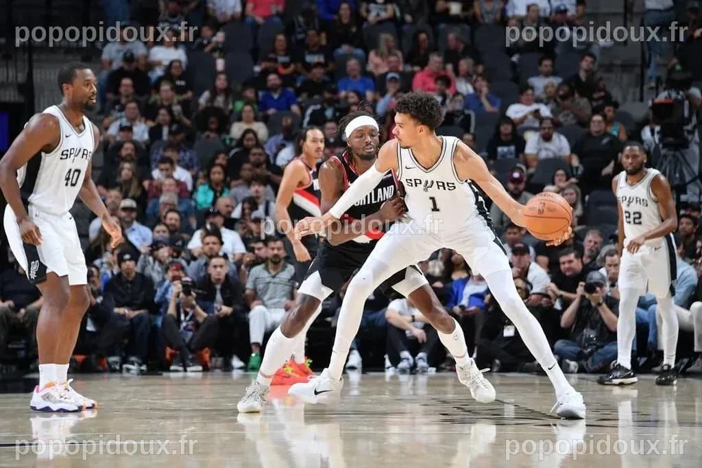Victor Wembanyama et les Spurs de San Antonio éliminent Portland au premier tour des playoffs NBA