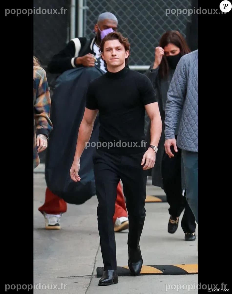 Tom Holland : Epanoui sexuellement grâce à sa petite taille ? Le chéri ...