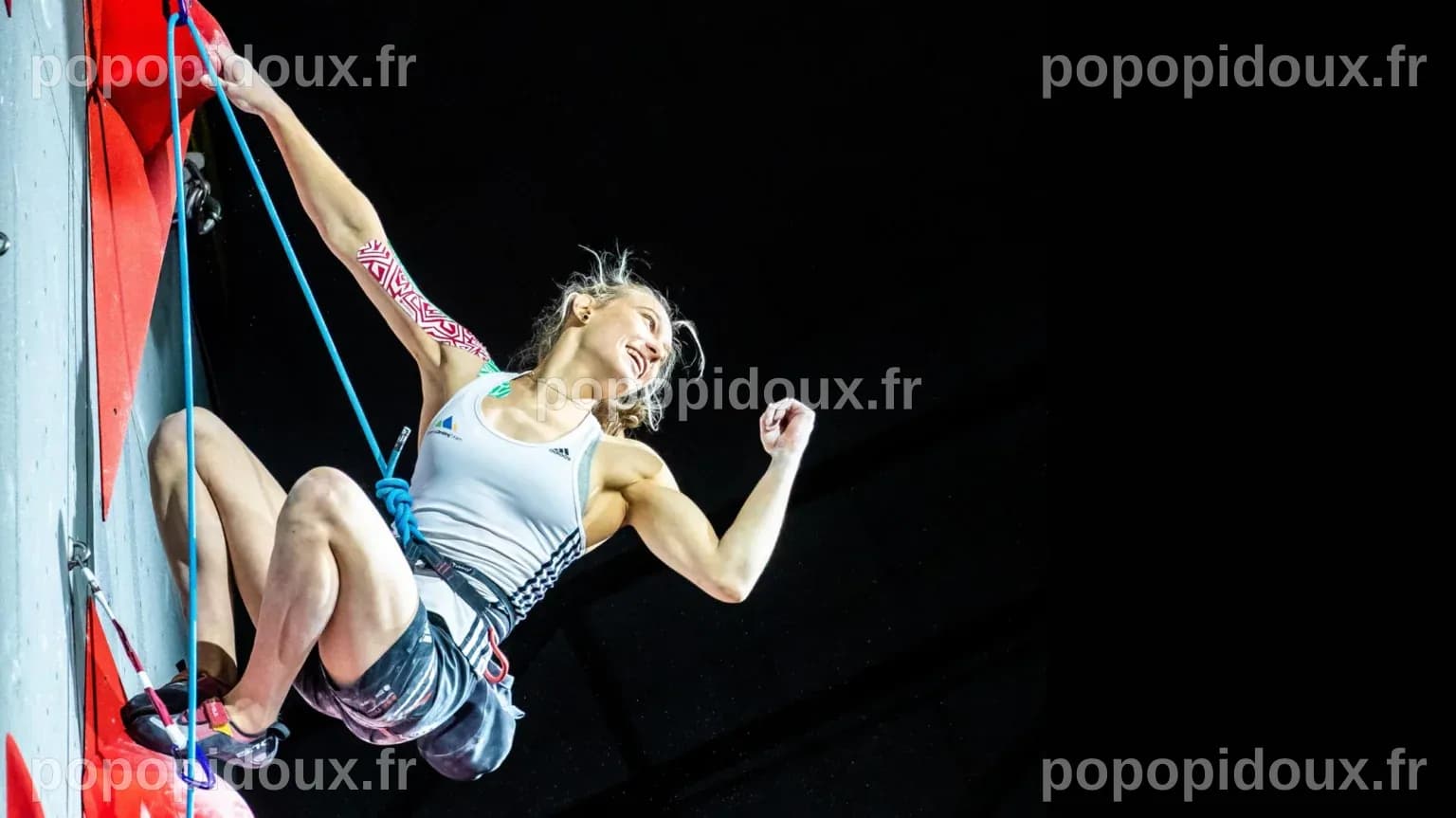 Série Mondiale d'Escalade 2026 à Keqiao : Janja Garnbret brille lors des qualifications féminines, les Françaises en grande forme !