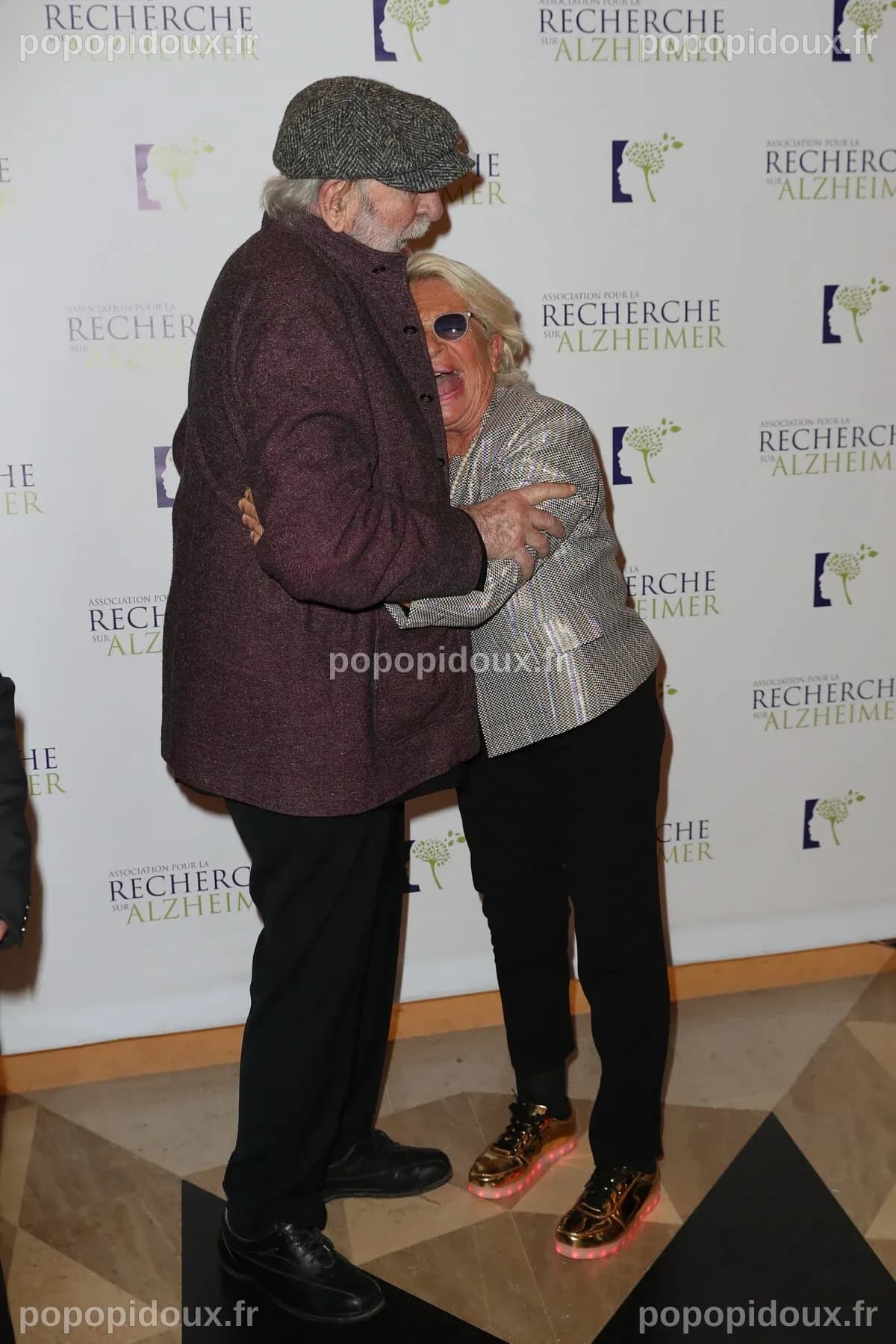 Photo : Véronique de Villèle et Jean-Pierre Marielle lors du photocall ...